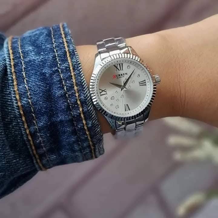 Montre pour Femme Curren 9009 Argent
